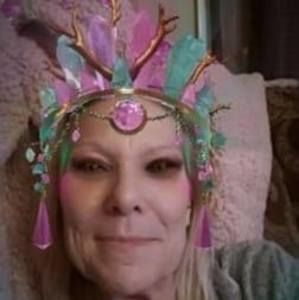 Meet your Posher, Sheila